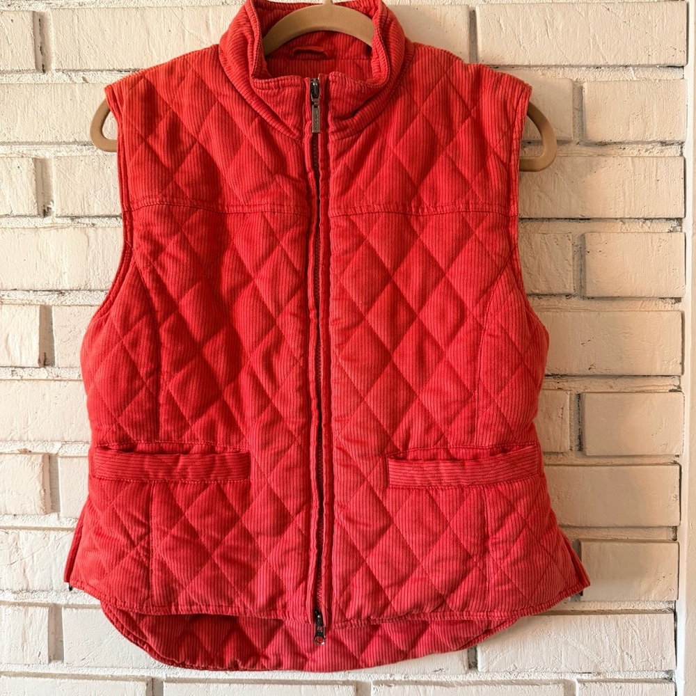 Leony‎ diamond quilted corduroy equestrian vest